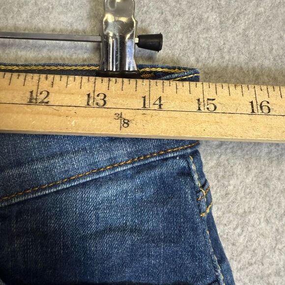 Levi's 524 Women's Size 30 Too Superlow 524 Cut Off Denim Jean Shorts - Picture 6 of 9